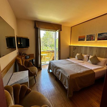 Hotel Cortese アルメーノ エクステリア 写真