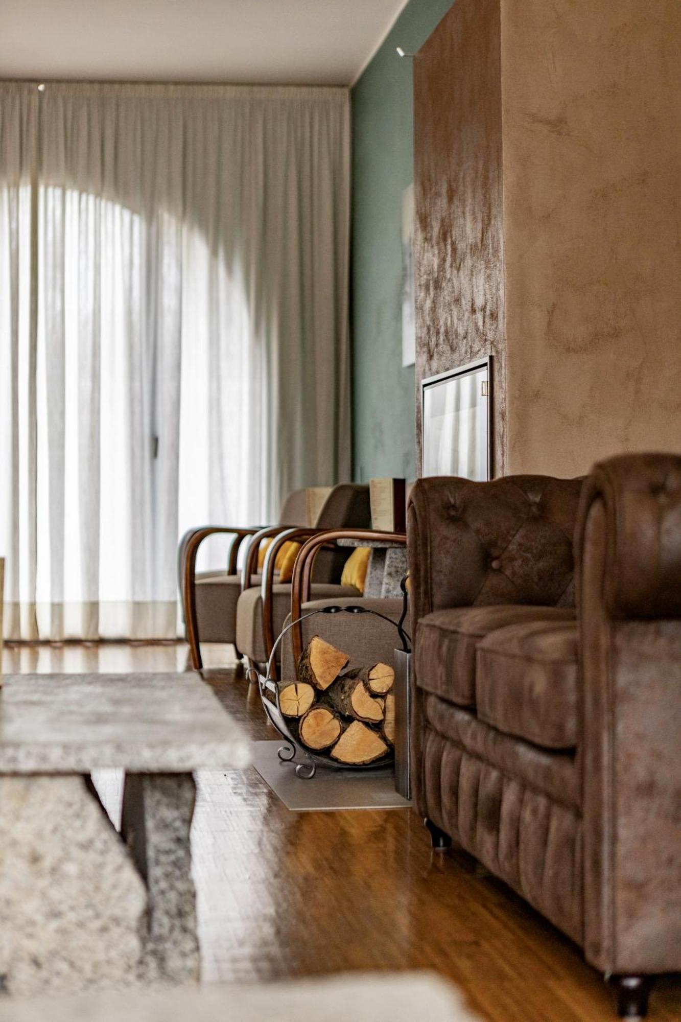 Hotel Cortese アルメーノ エクステリア 写真
