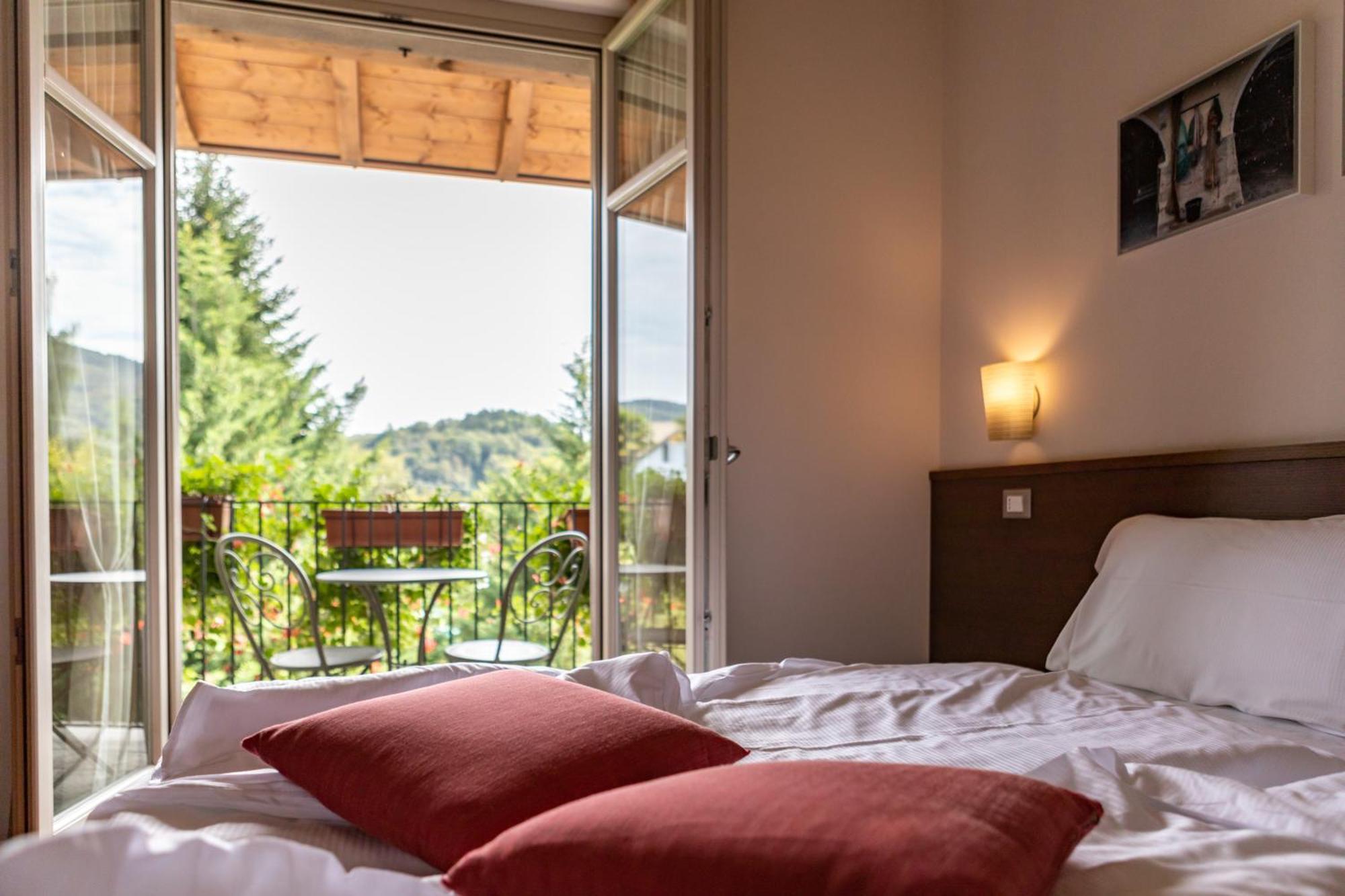 Hotel Cortese アルメーノ エクステリア 写真
