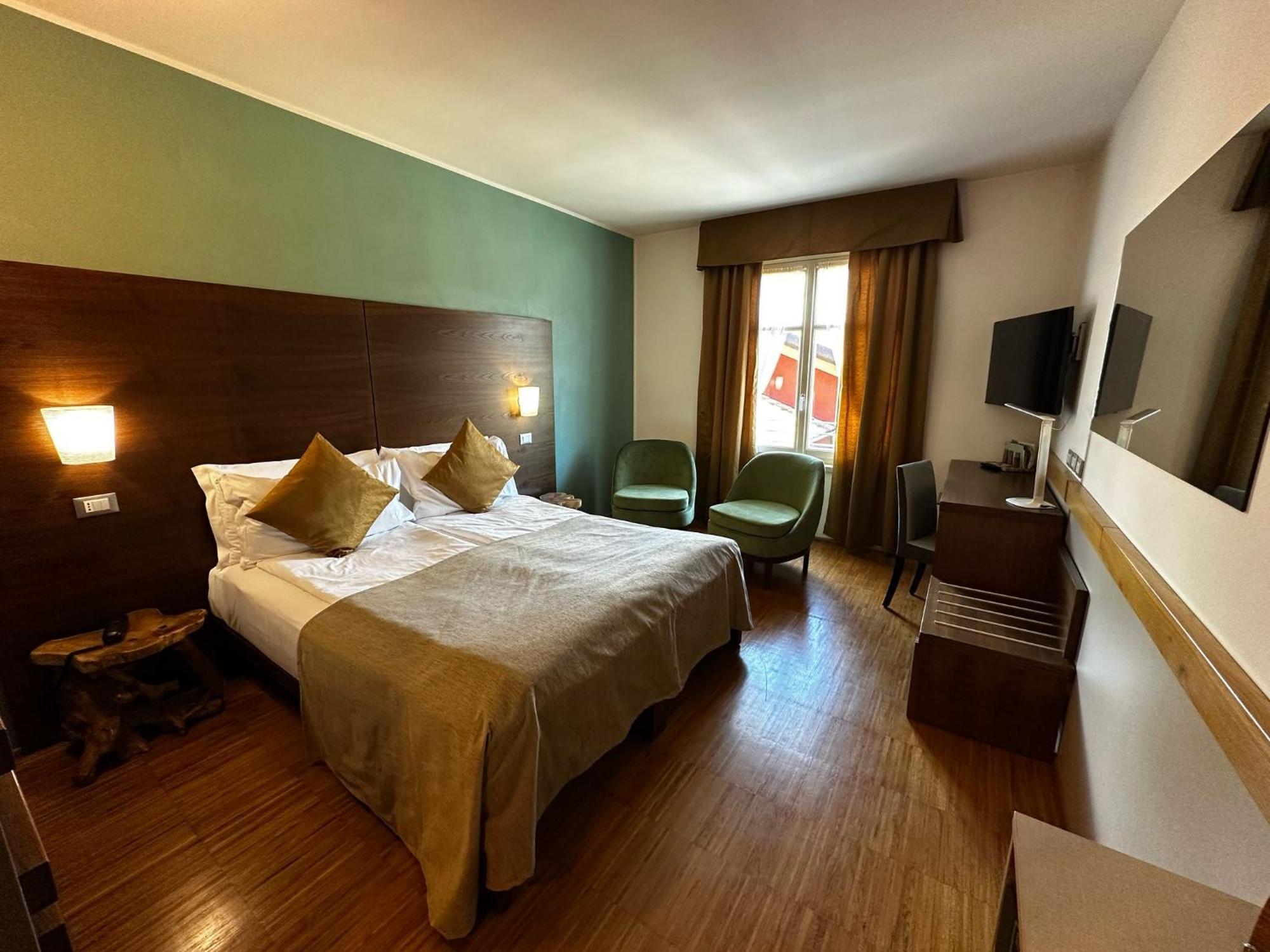 Hotel Cortese アルメーノ エクステリア 写真