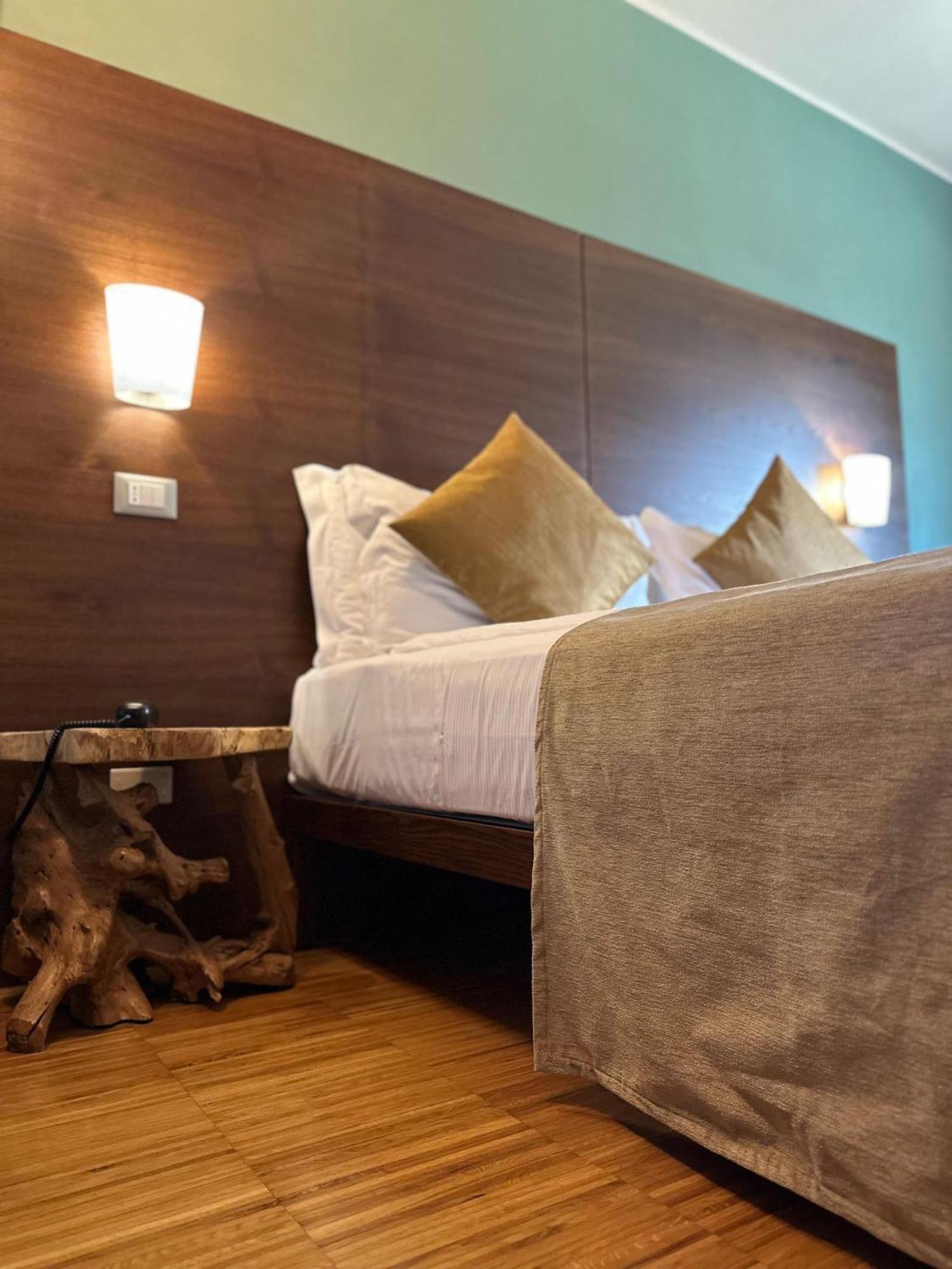 Hotel Cortese アルメーノ エクステリア 写真